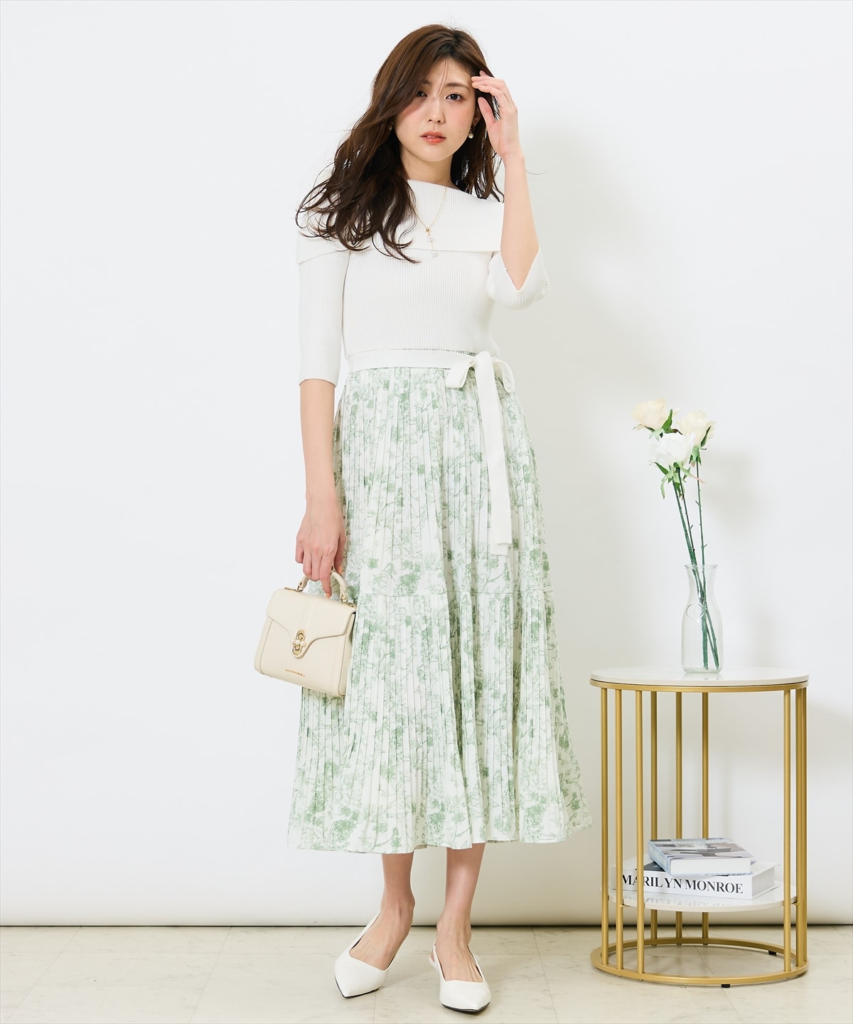 オフショルニットドッキングプリーツワンピース