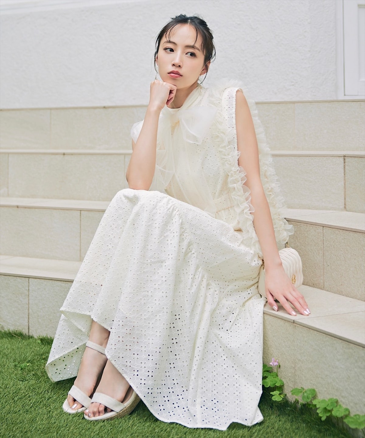 アイレットレース×チュールボウタイワンピース