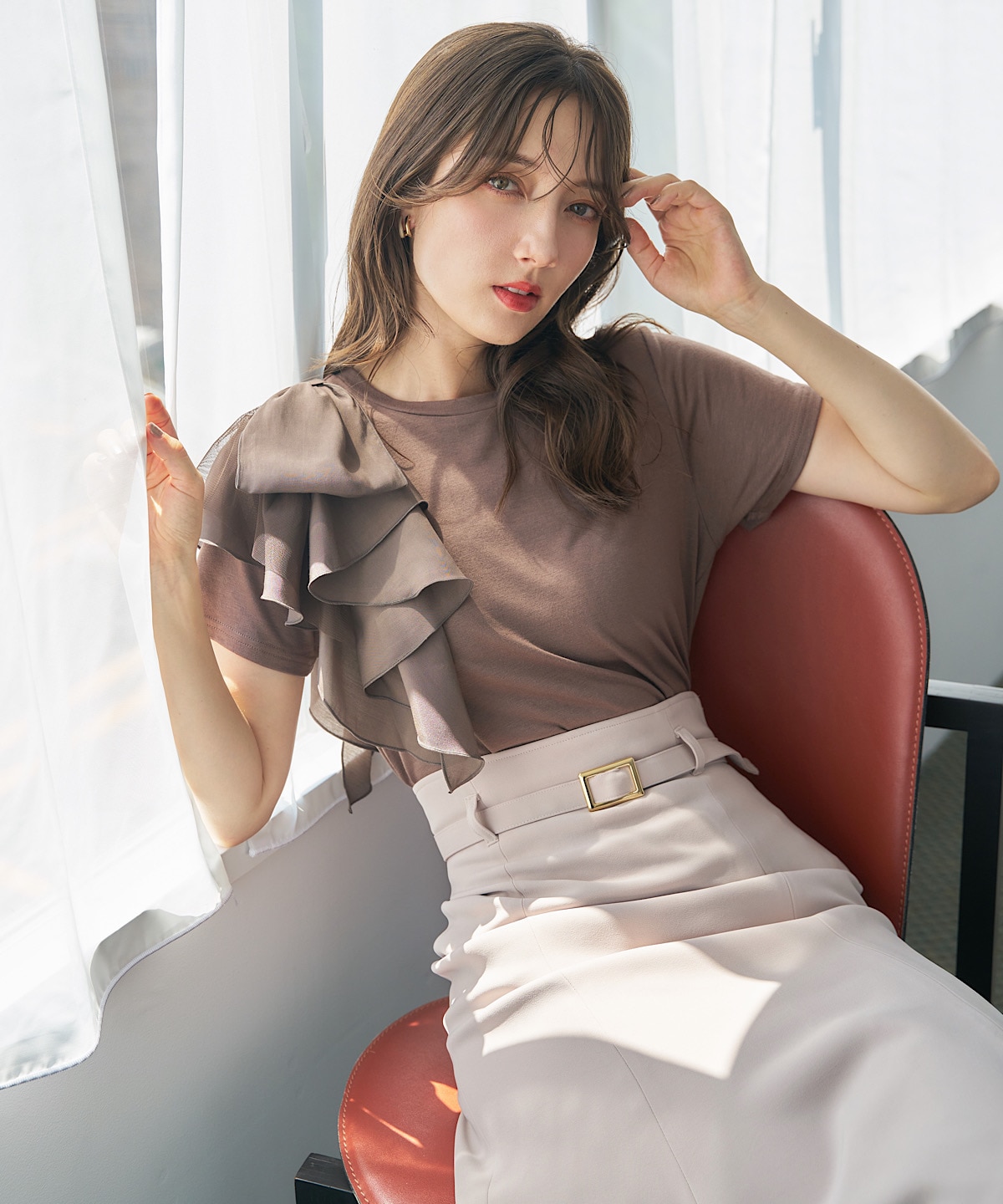 ショルダーリボンラッフルTシャツ