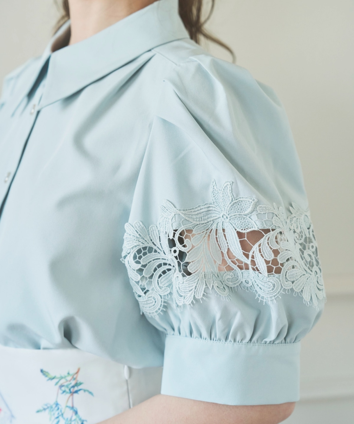 袖レース半袖ブラウス