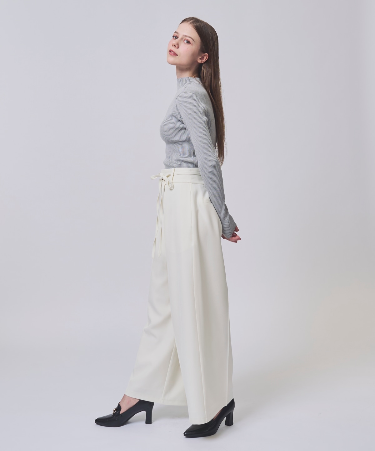 【2/27(Fri)発売】リボンベルトタックフレアワイドパンツ