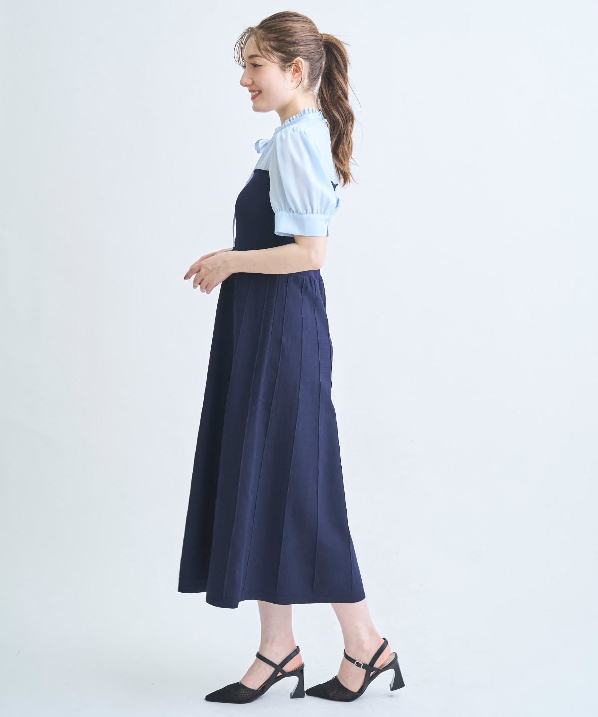 【3/19(Thu)予約開始】フリル衿ニットドッキングワンピース