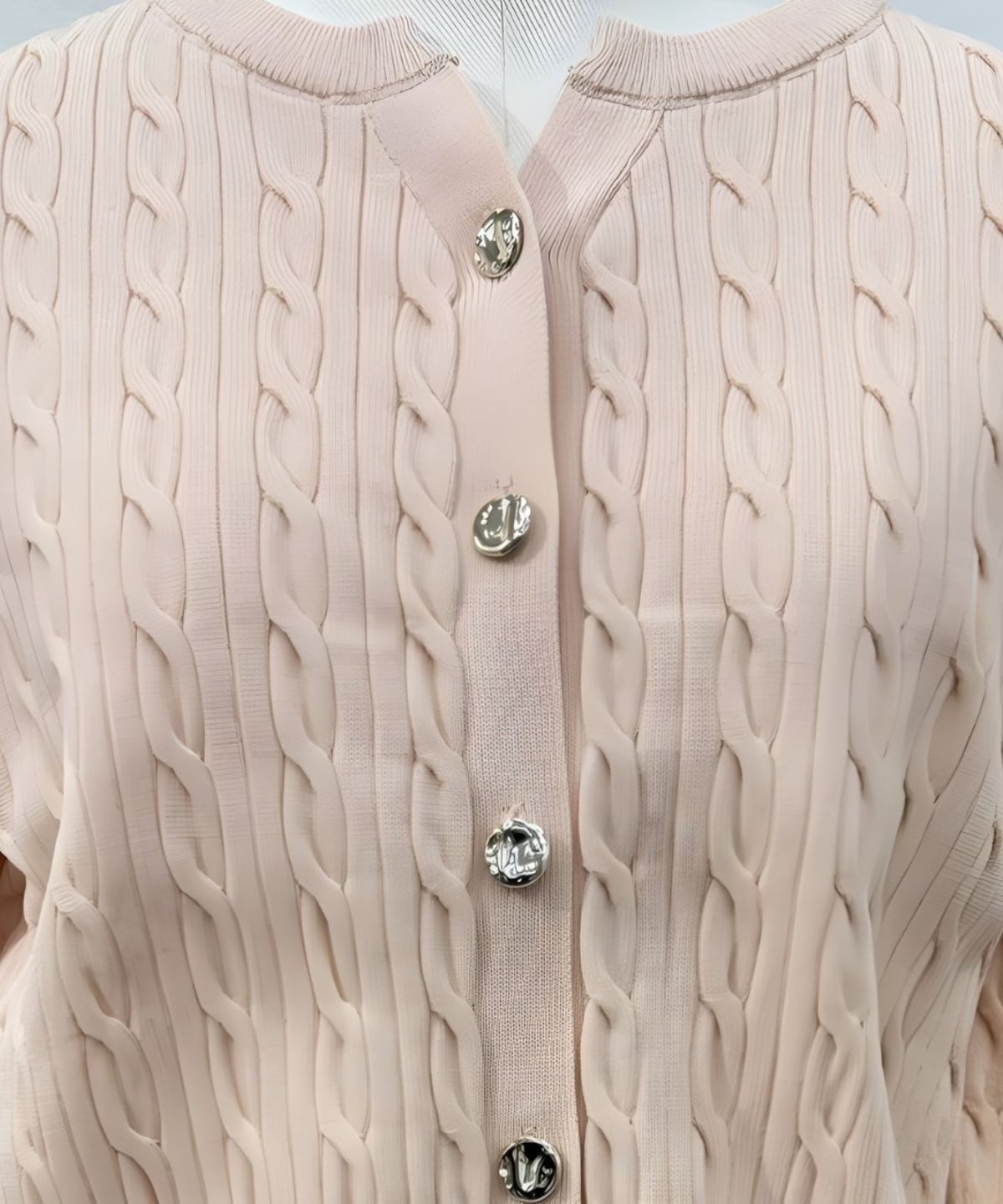 【3/6(Fri)発売】キーネックケーブルニットカーディガン