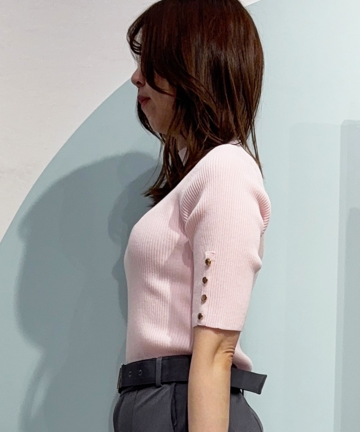 【3/19(Thu)発売】5分袖金ボタンリブニット