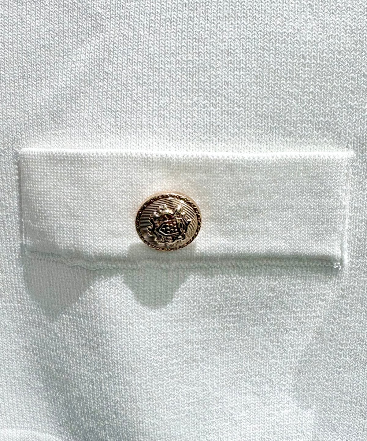 エンブレムボタンニットジャケットカーディガン