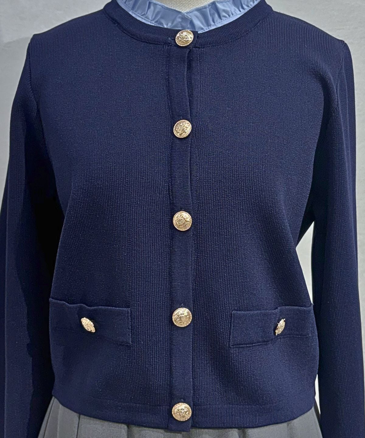 エンブレムボタンニットジャケットカーディガン