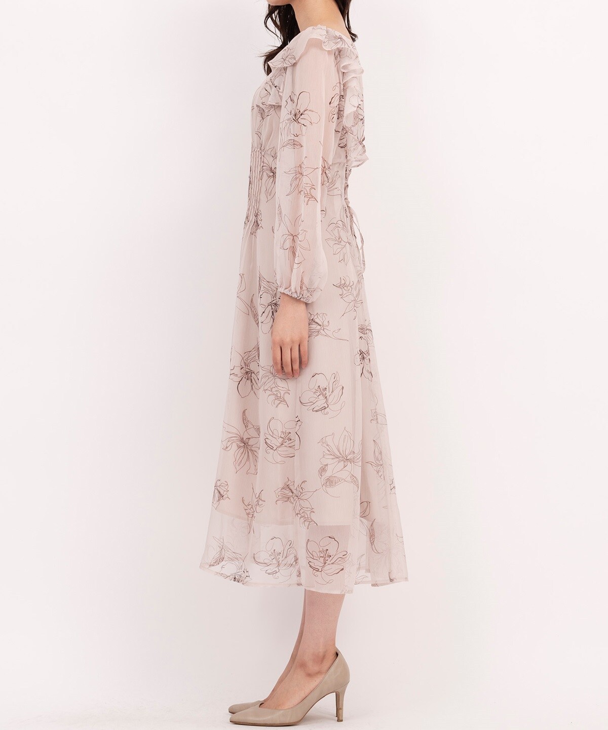 ラインフラワーショルダーラッフルワンピース M ベージュ Willselection 公式オンラインショップ バーンデストローズ