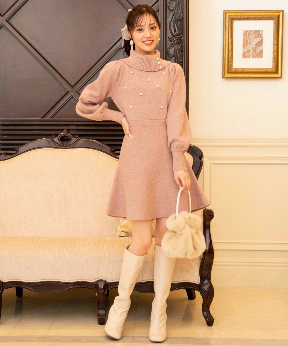 パール付きタートルネックニットワンピース