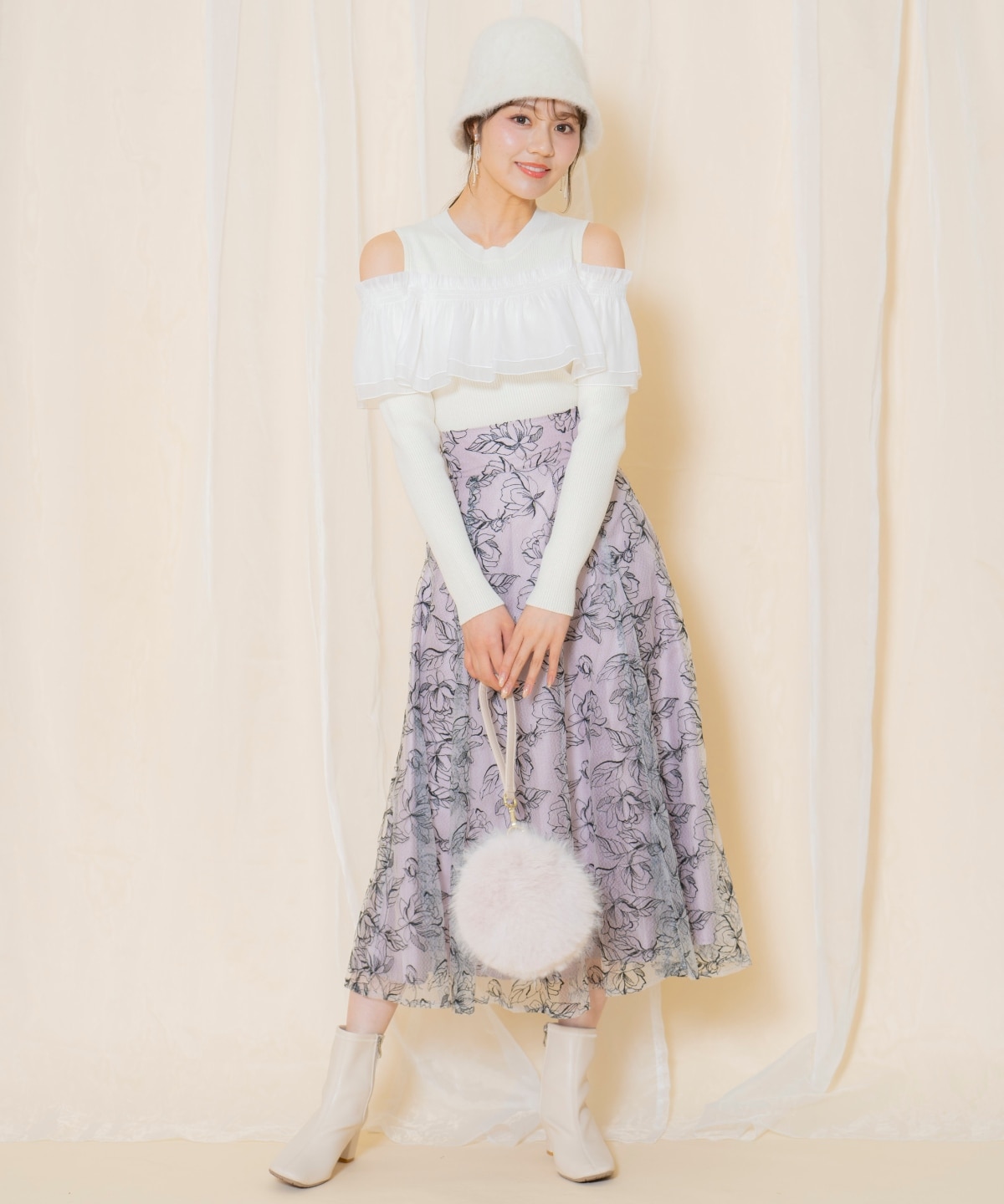 シアーフリルニット