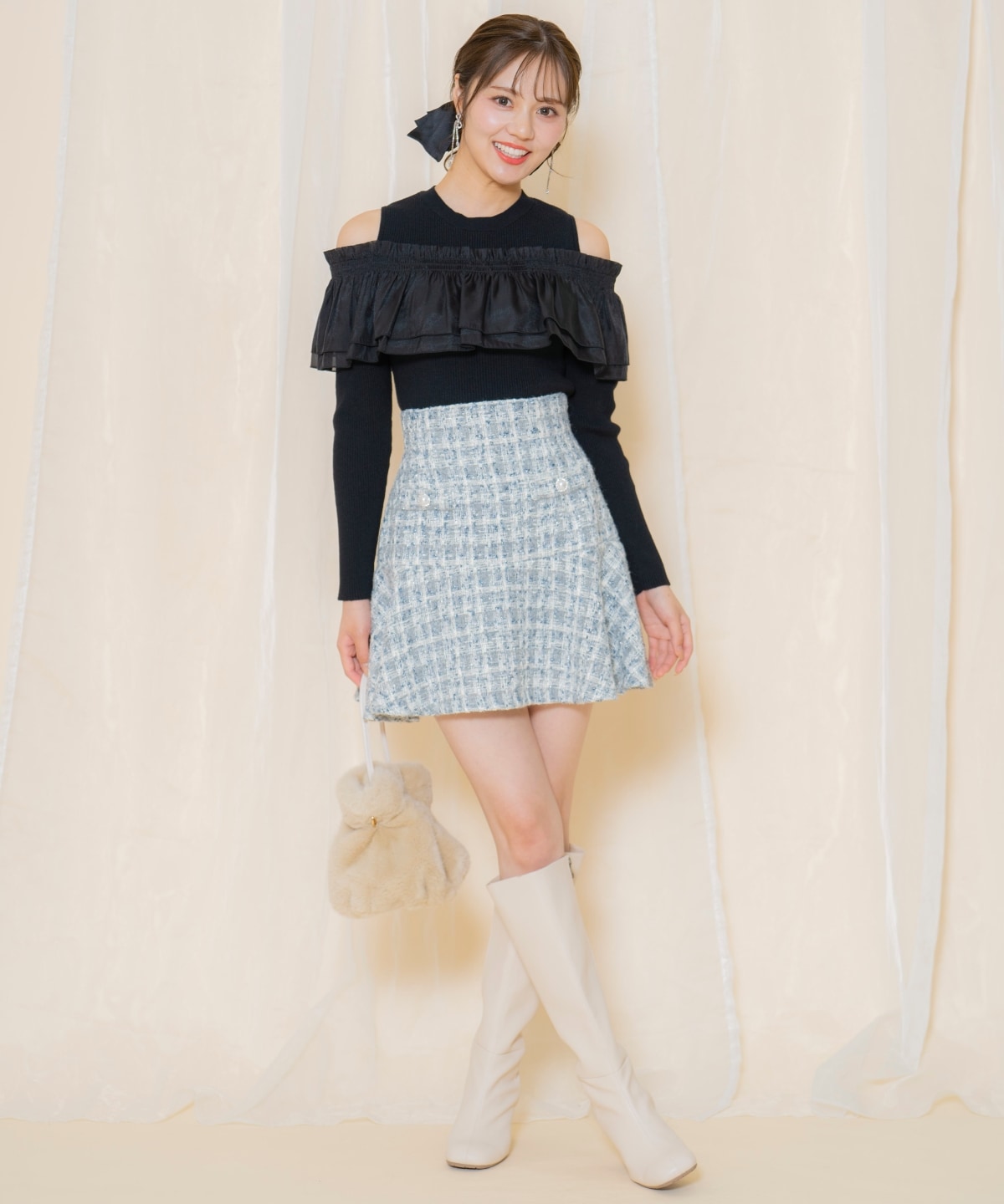 シアーフリルニット