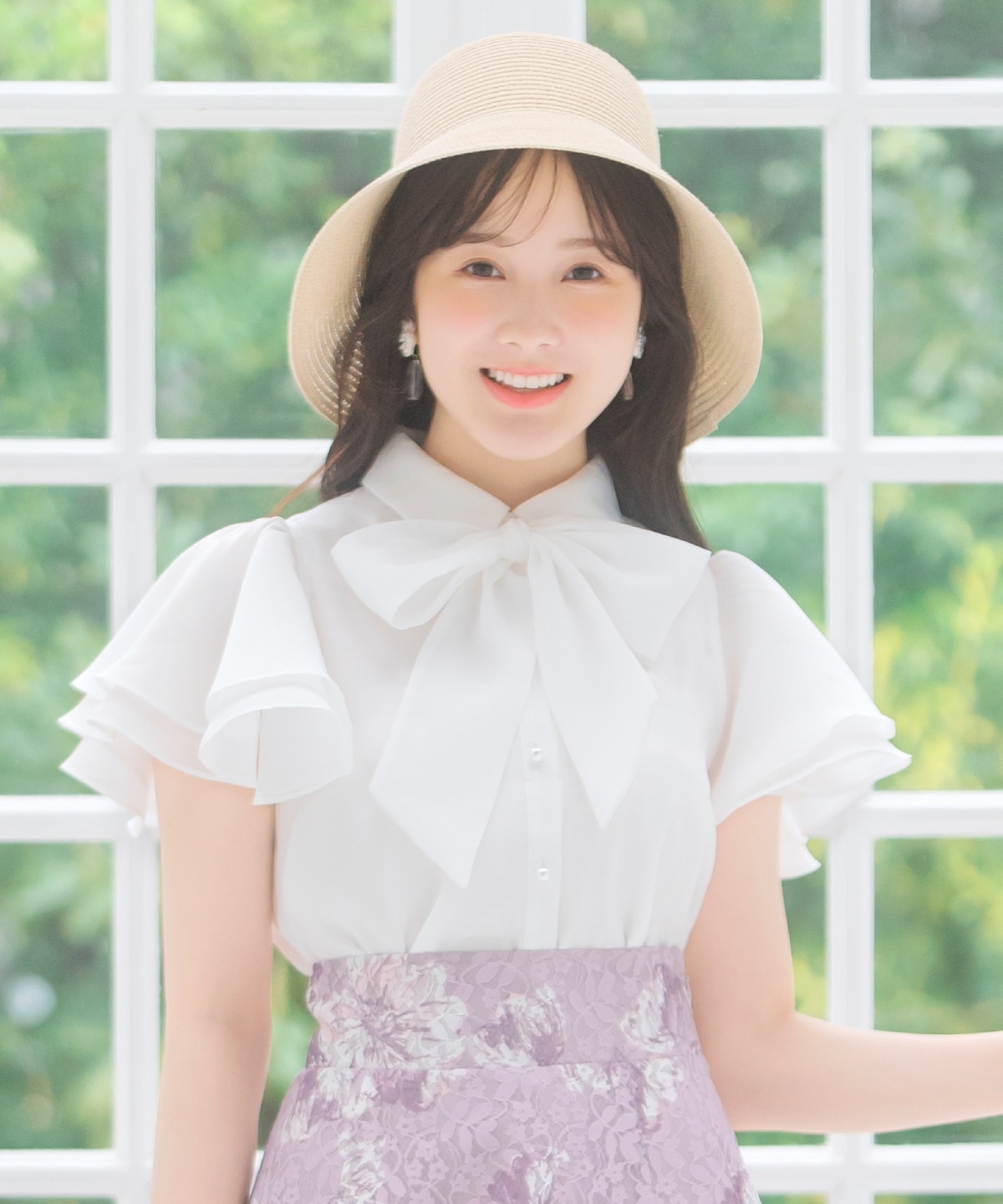 フレアスリーブリボンタイブラウス