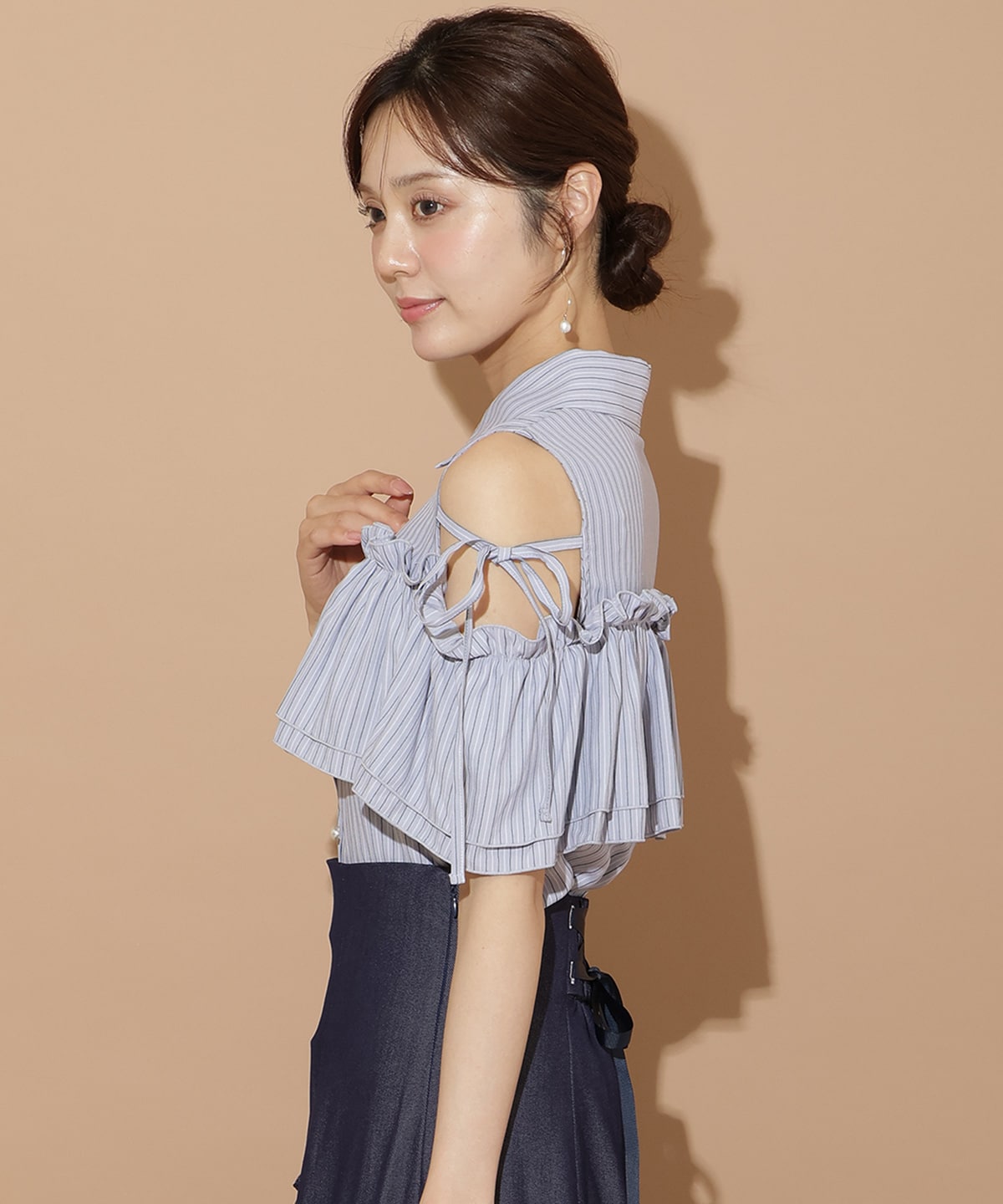 ナローリボンオフショルブラウス