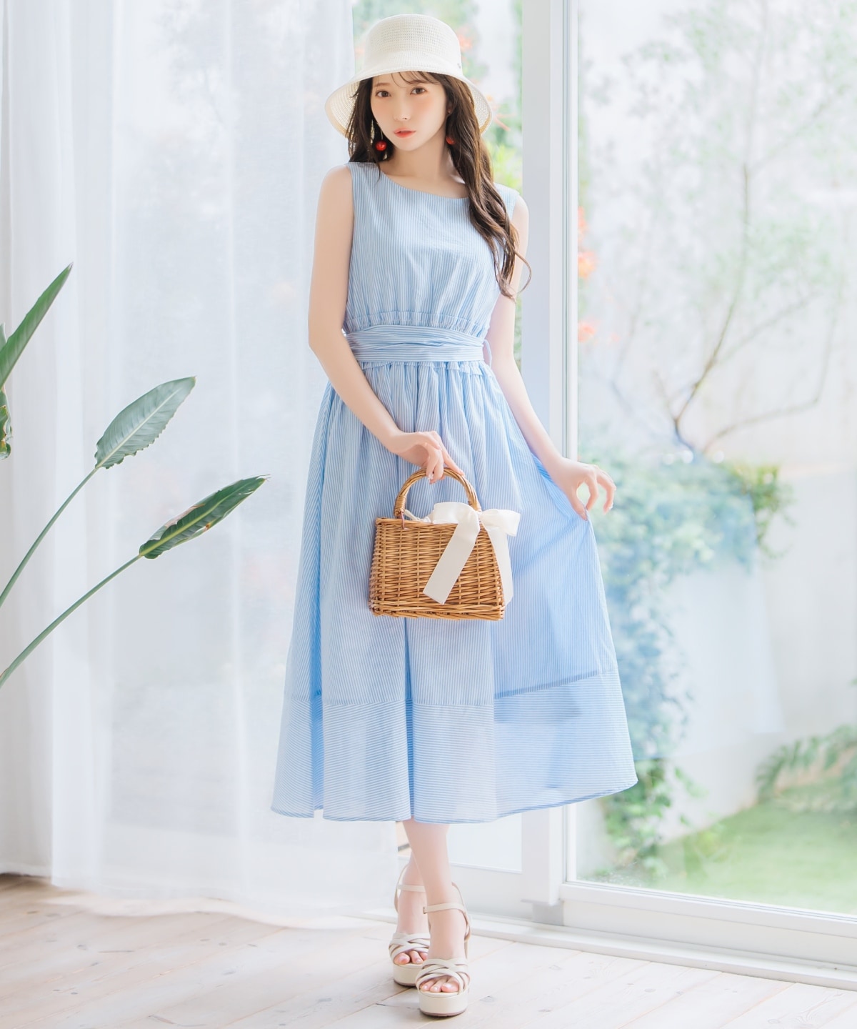 ウエストシャーリングストライプワンピース