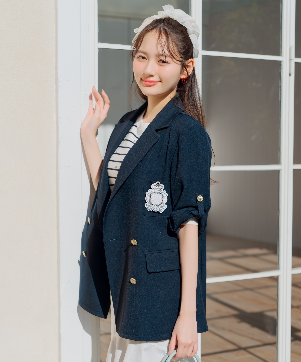 エンブレム付きテーラードジャケット