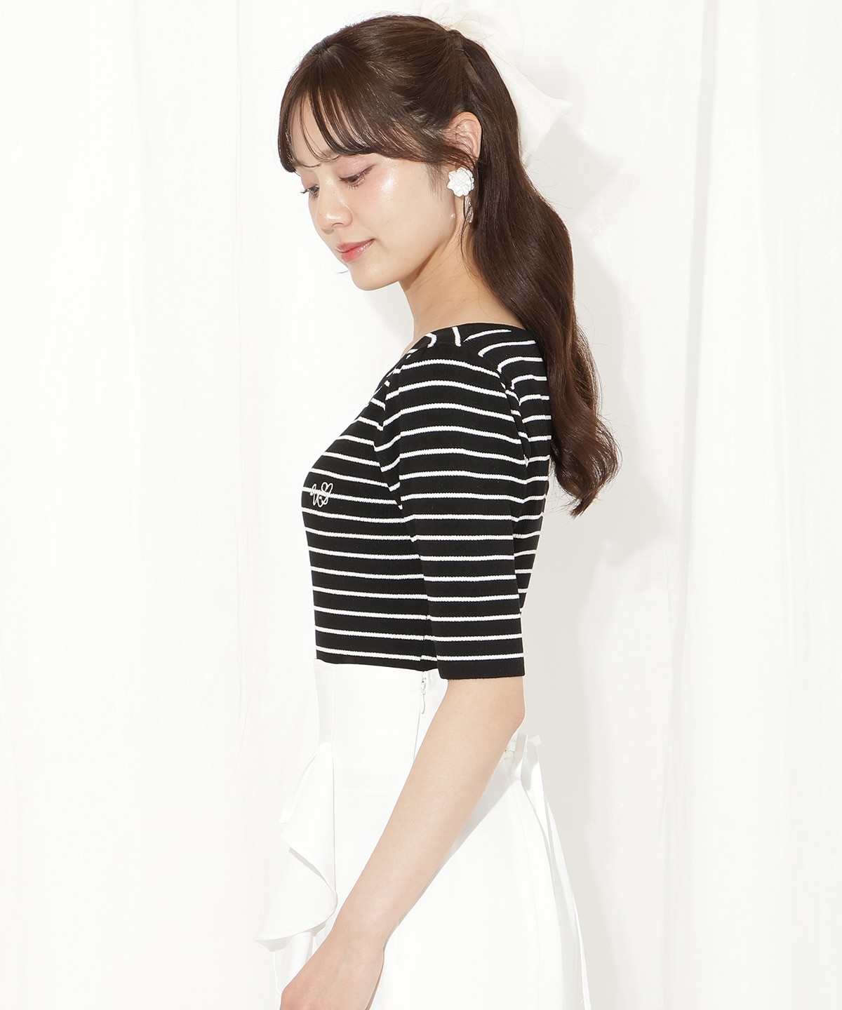 ハートネックニットプルオーバー