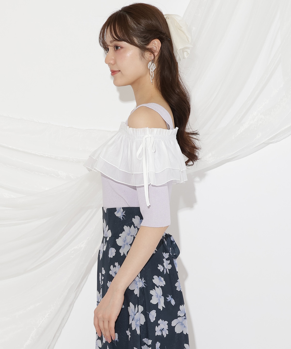 シアーボリュームフリルニットプルオーバー