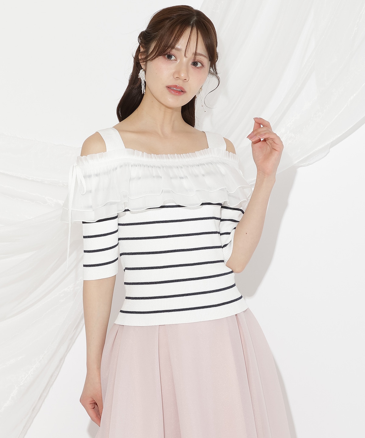 シアーボリュームフリルニットプルオーバー