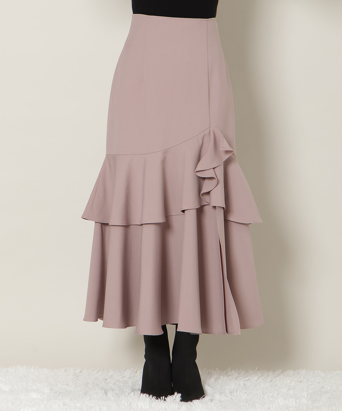 スリットデザインラッフルハイウエストスカート