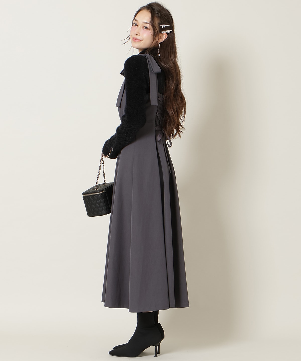 ショルダーリボンフロントZIPワンピース