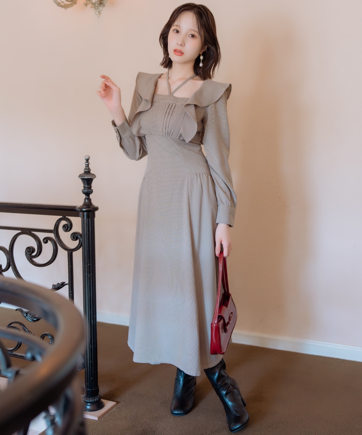 ネックリボンギャザー切り替えワンピース