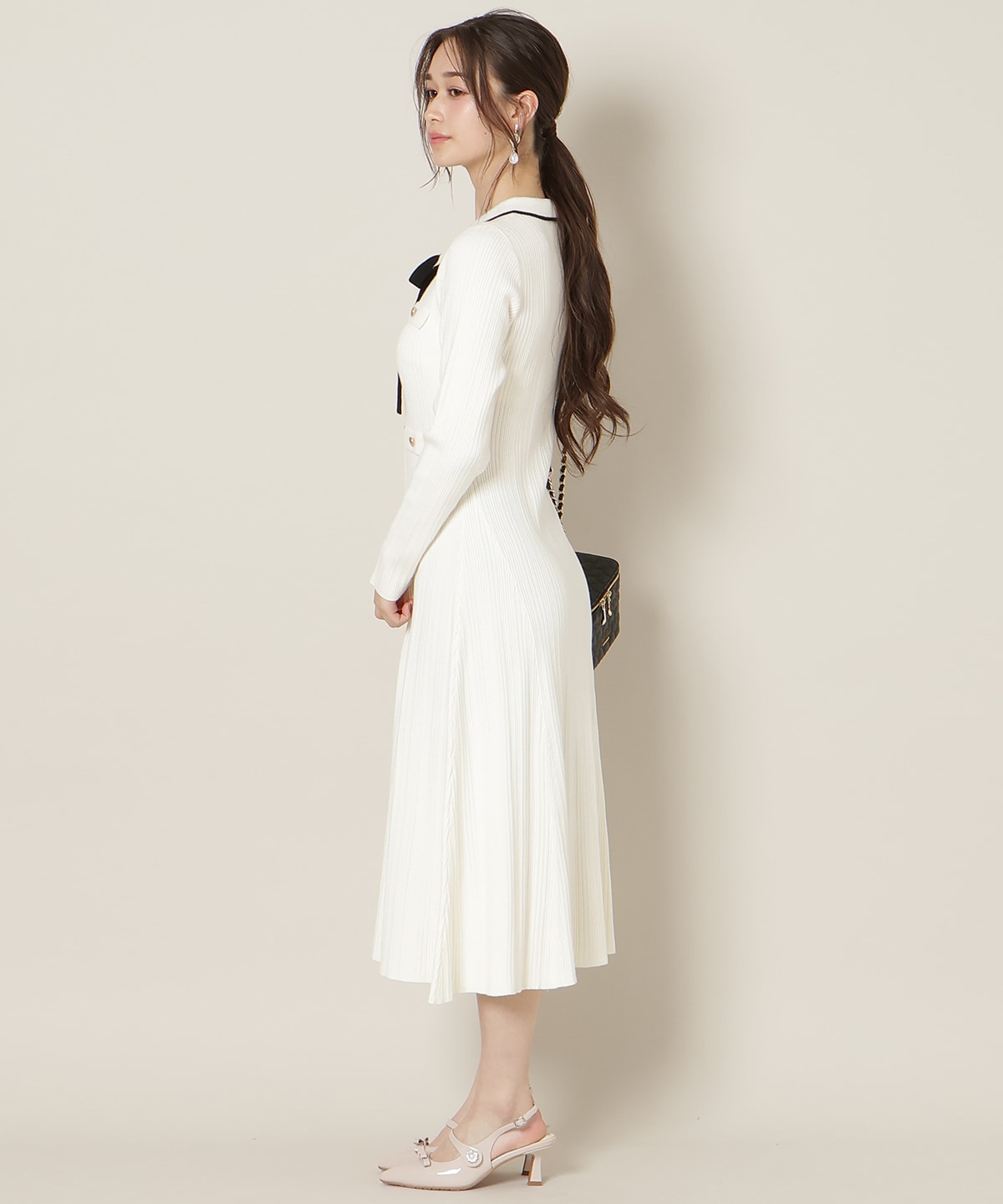 フロントボタンリボンタイニットワンピース