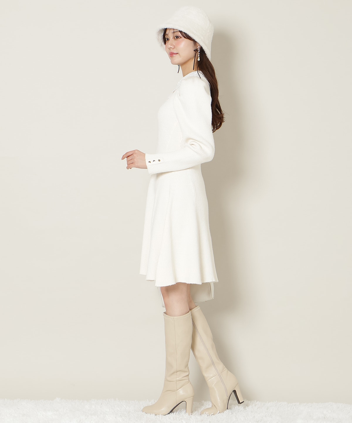 【12/5(fri)10時発売】リボンレースカラーニットワンピース