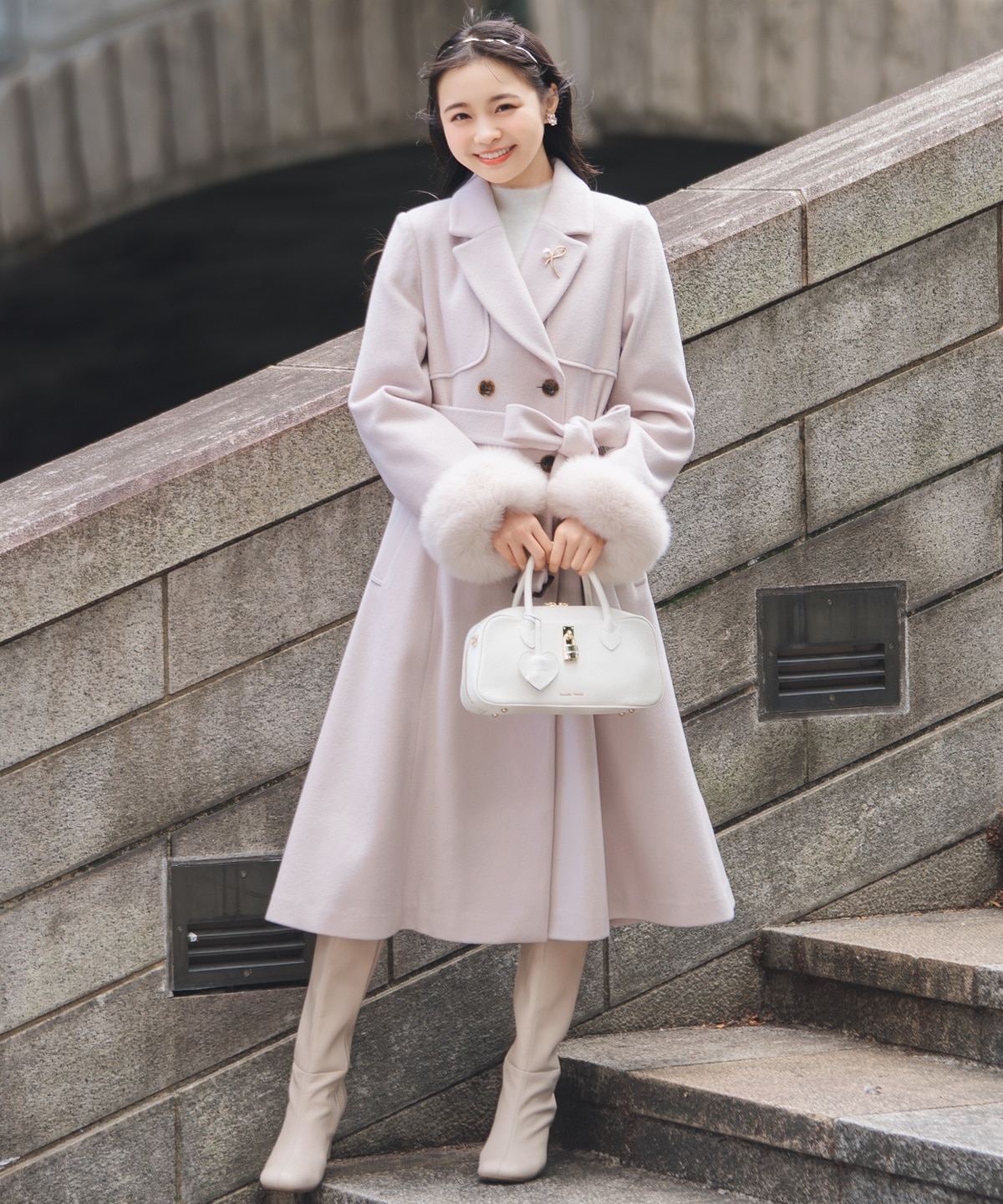 リアルファー付きウールフレアコート