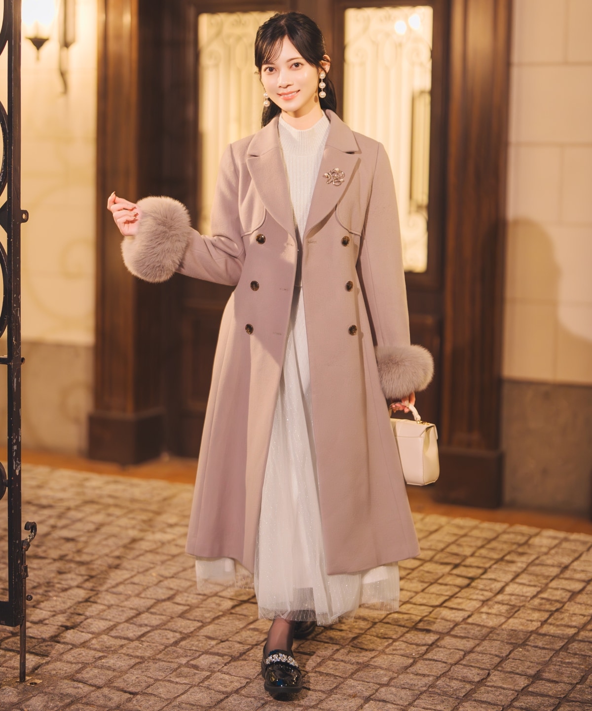 リアルファー付きウールフレアコート