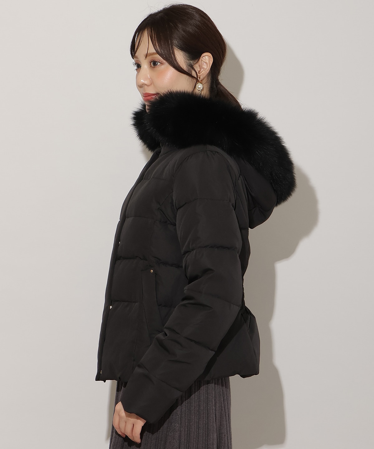 フードファーペプラムショートダウン