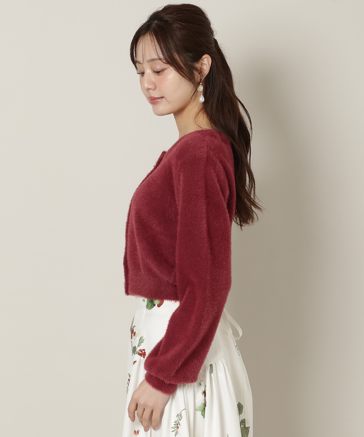 ラウンドネックラメフェザーカーディガン