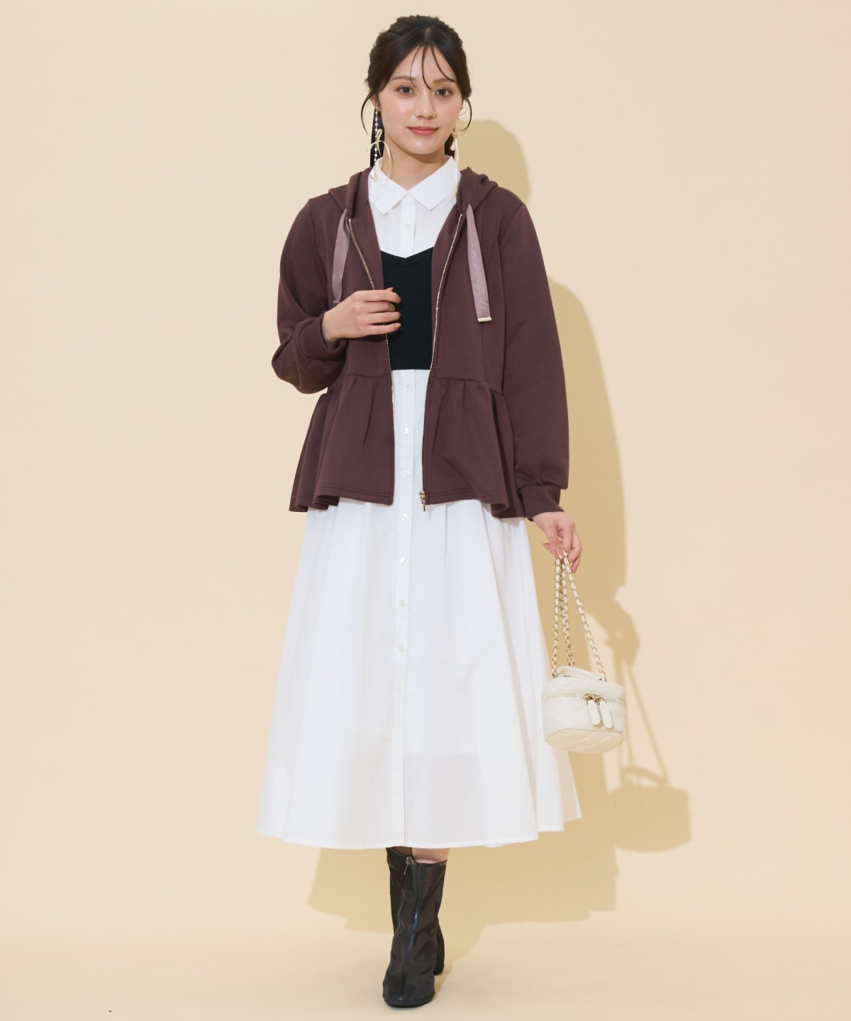 ペプラムパーカー