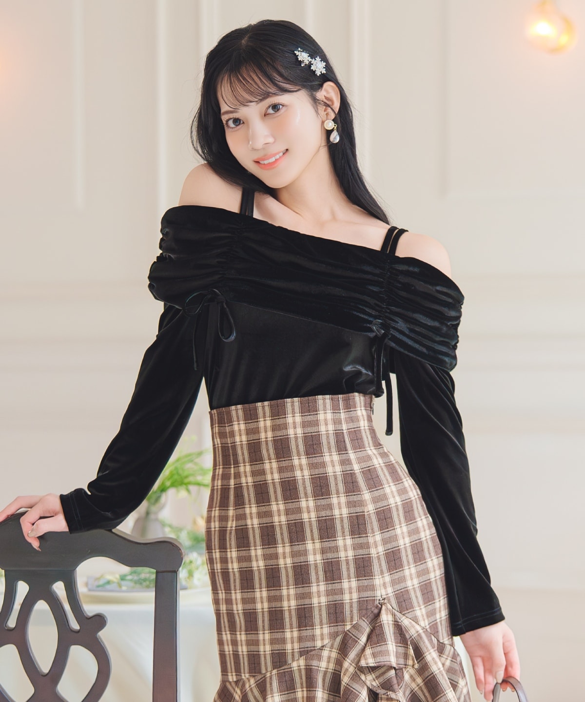 ギャザーオフショルベロアトップス