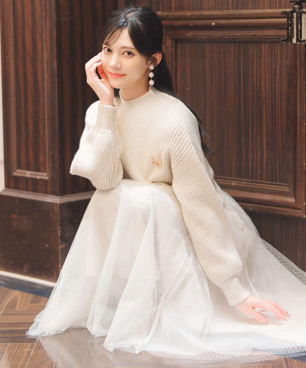 【12/5(fri)10時発売】ブローチ付きクロップドラメニット