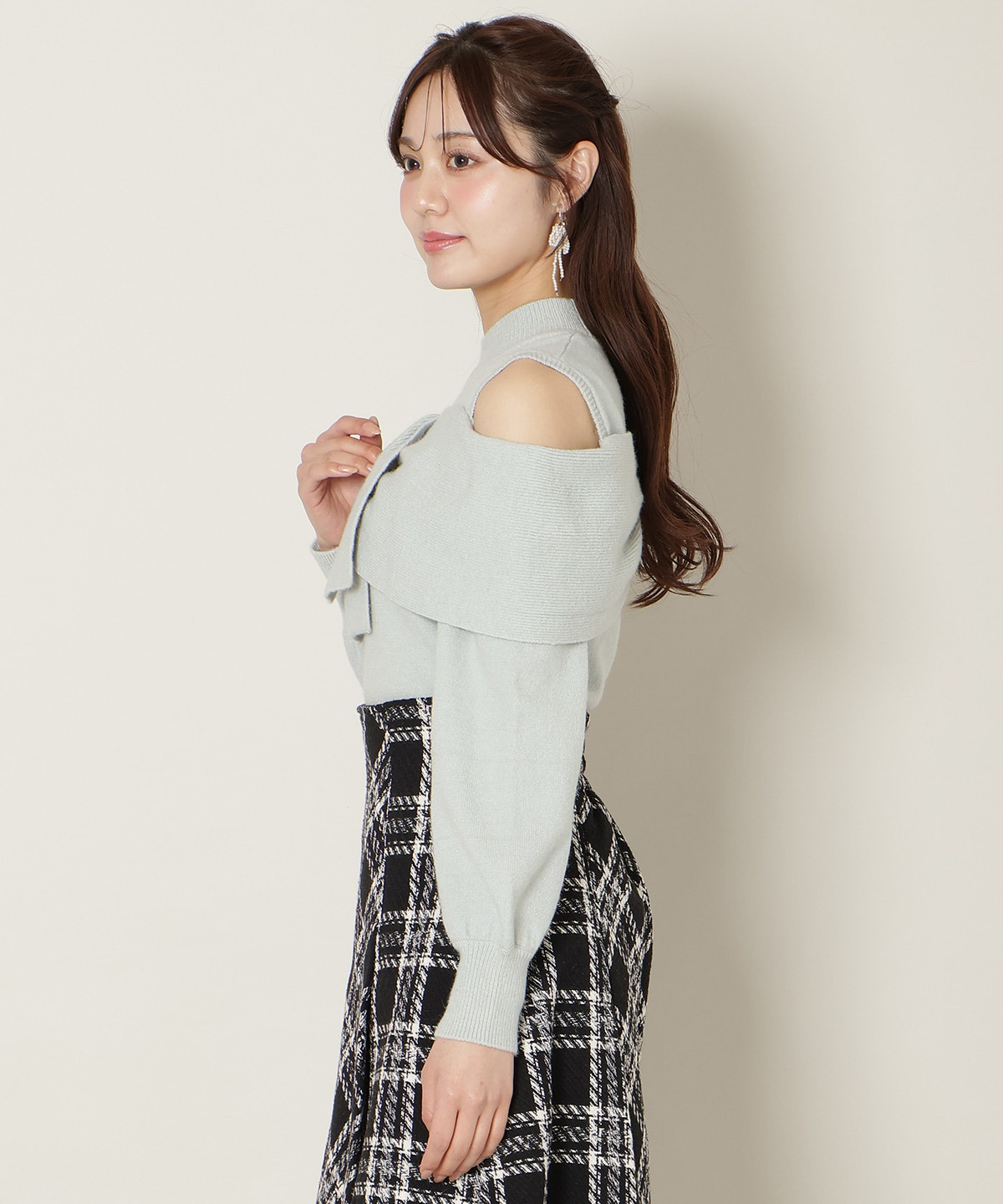 【1/1(thu)10時発売 New Year's Item】ツイストリボンオフショルニット