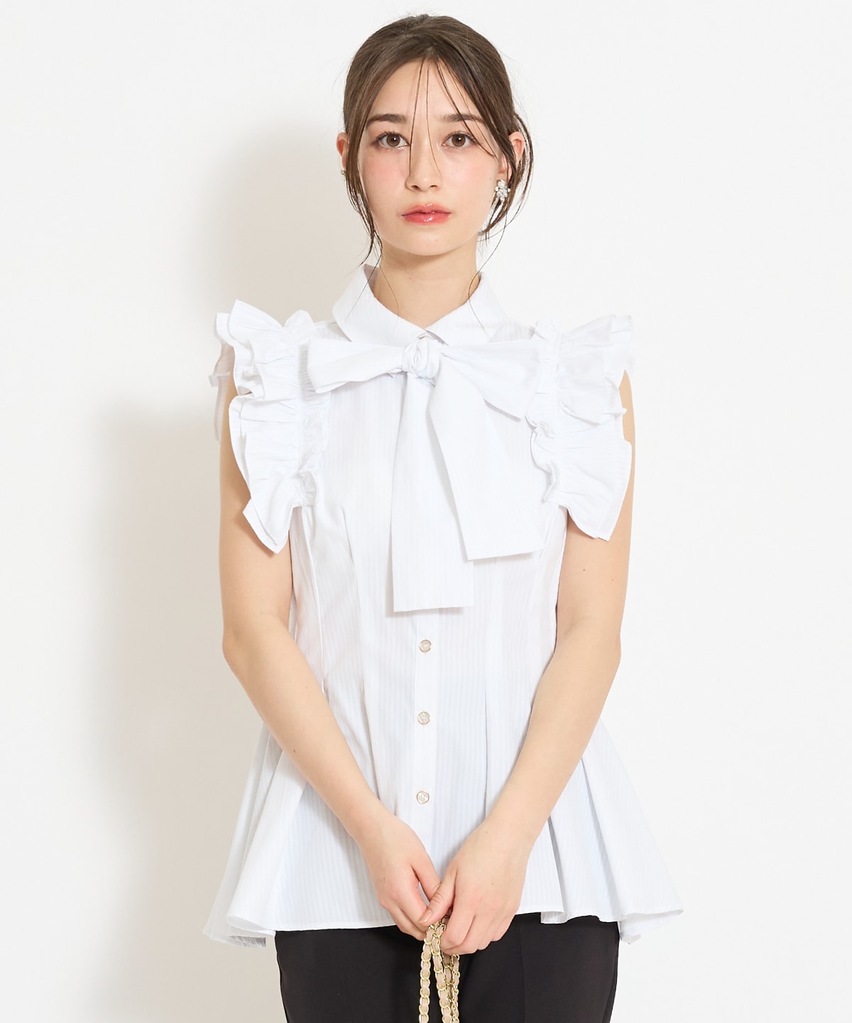 フリルスリーブペプラムブラウス