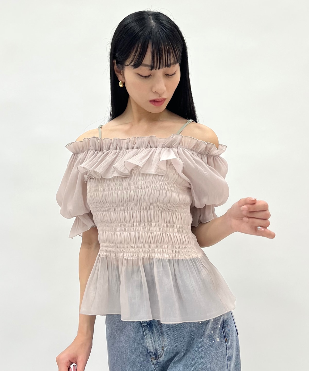 シャーリングペプラムブラウス