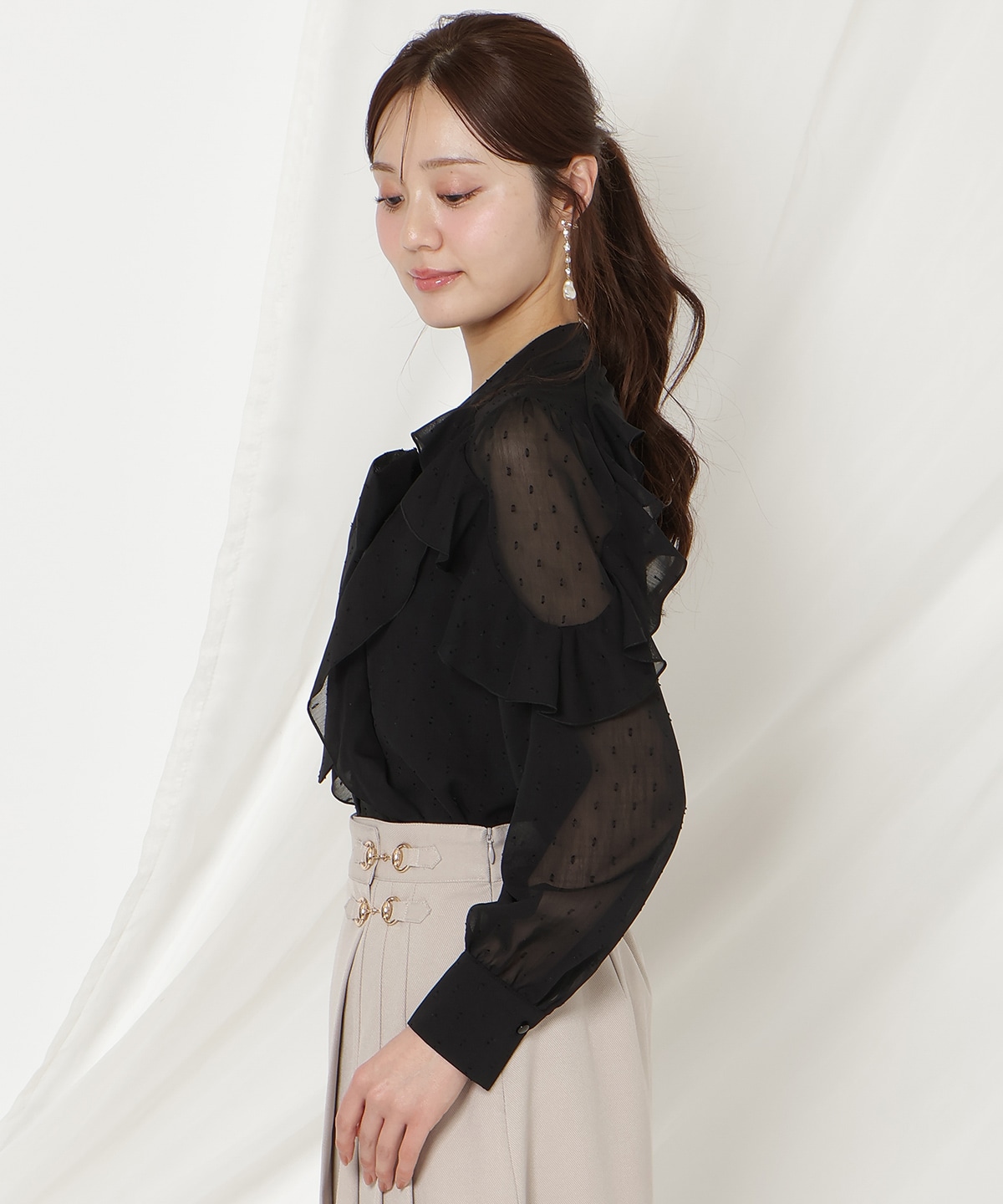 ドビードットフリルブラウス