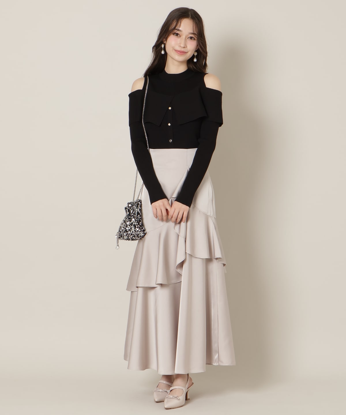 アシメラッフルサテンスカート