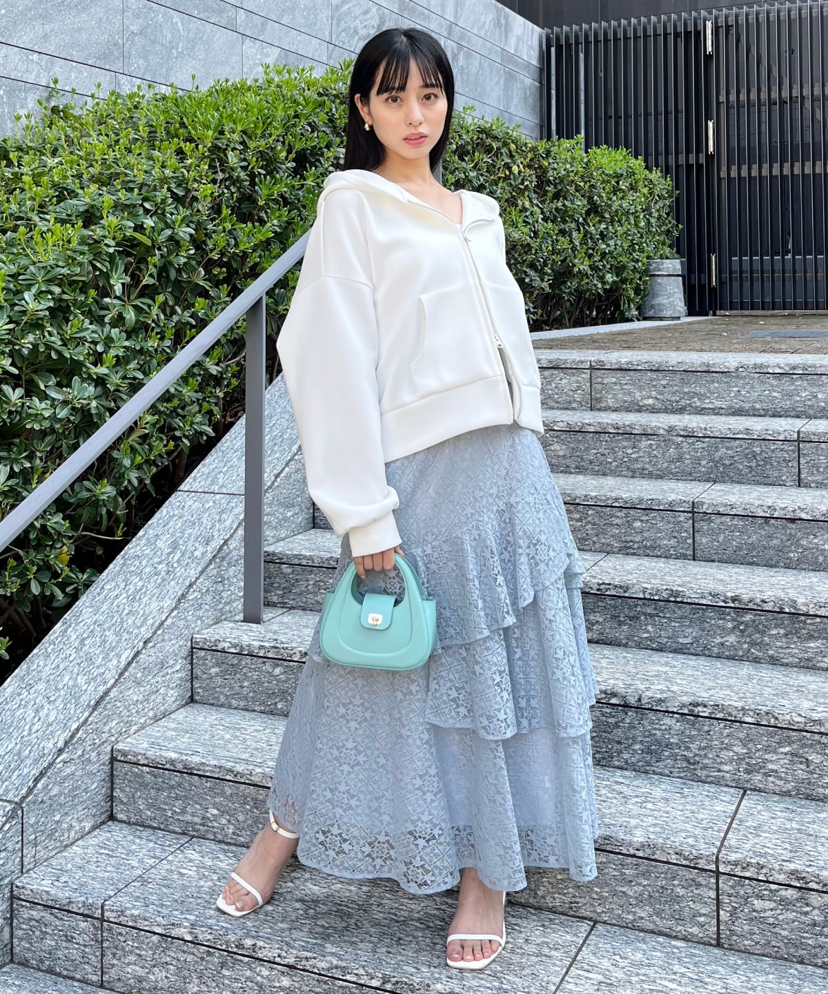 アシメティアードレーススカート