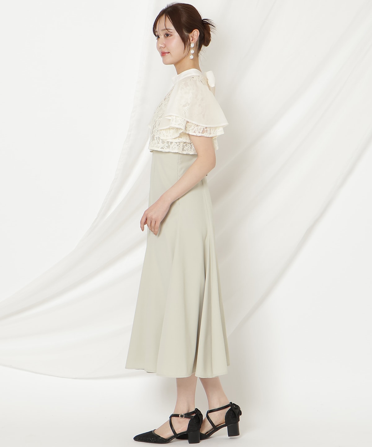 バックリボンシフォンレースブラウス×フレアロングキャミワンピース