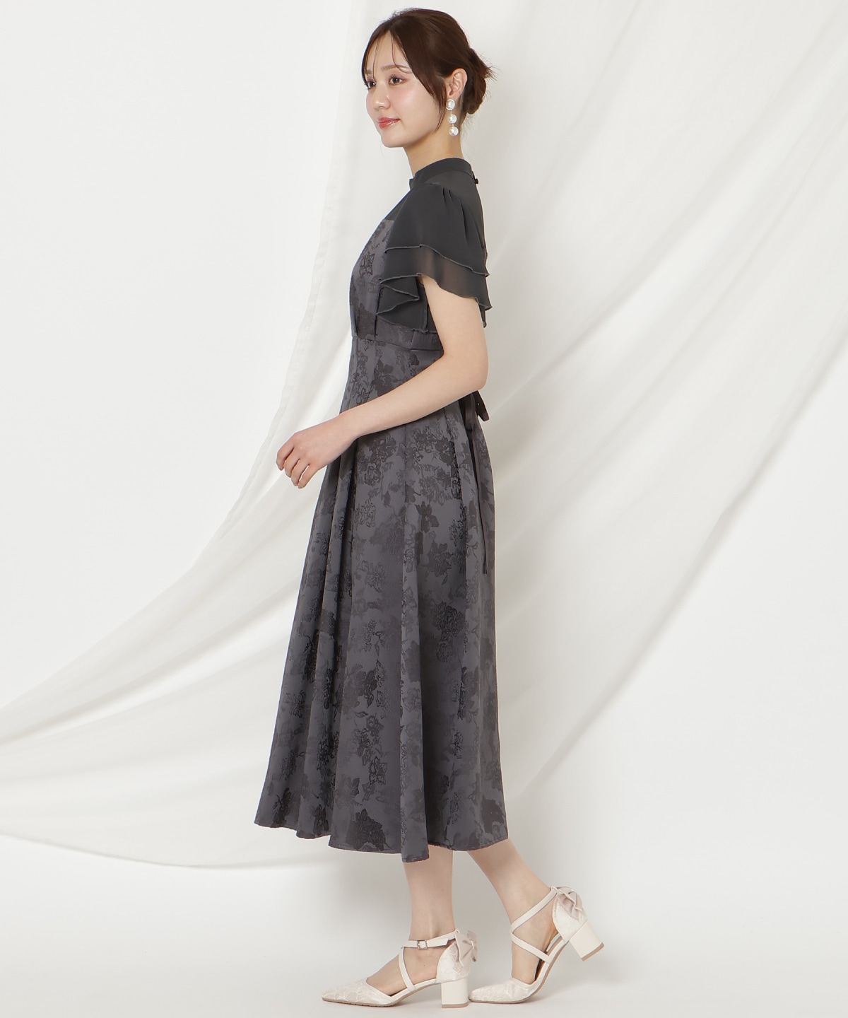 ジャガードタックフレアワンピース