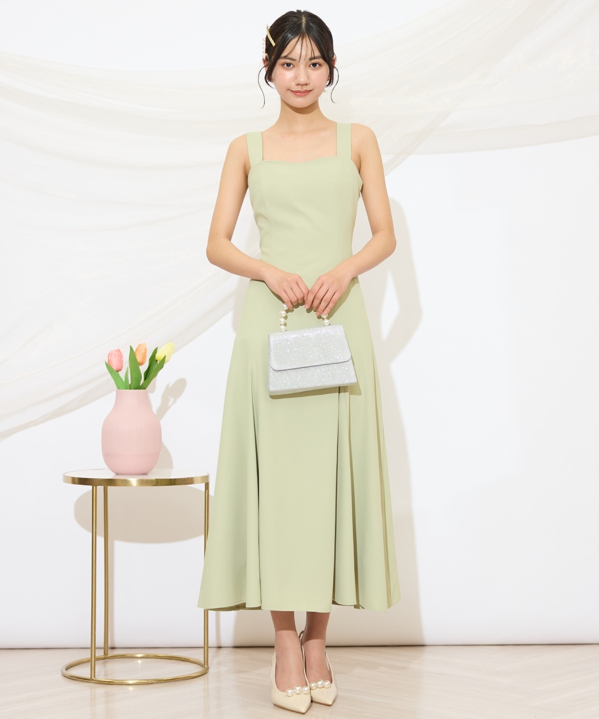 バックレースアップワンピース