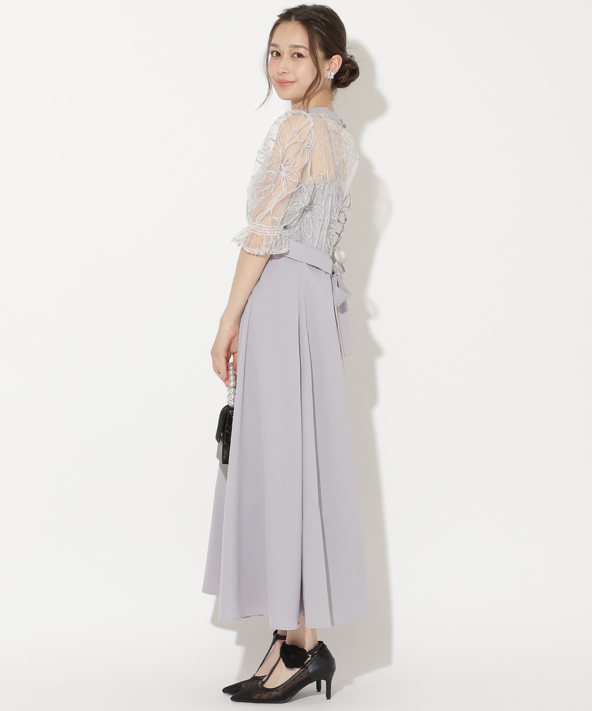 バックウエストリボンブラウス×フレアキャミワンピース