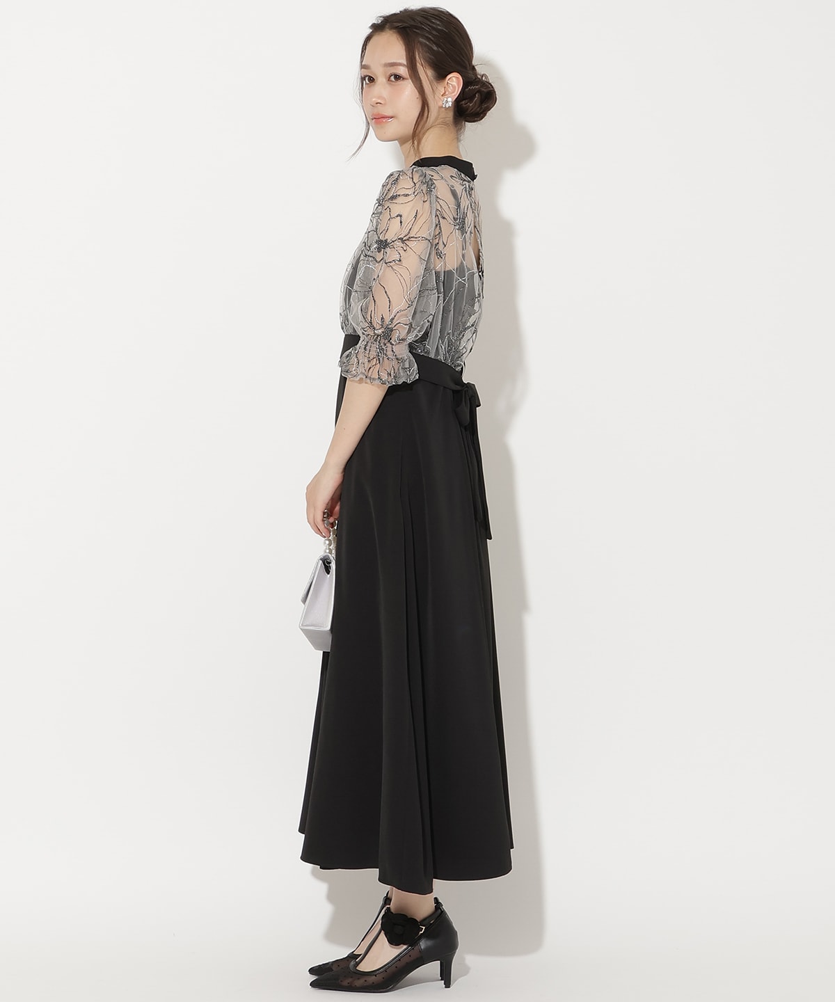 バックウエストリボンブラウス×フレアキャミワンピース