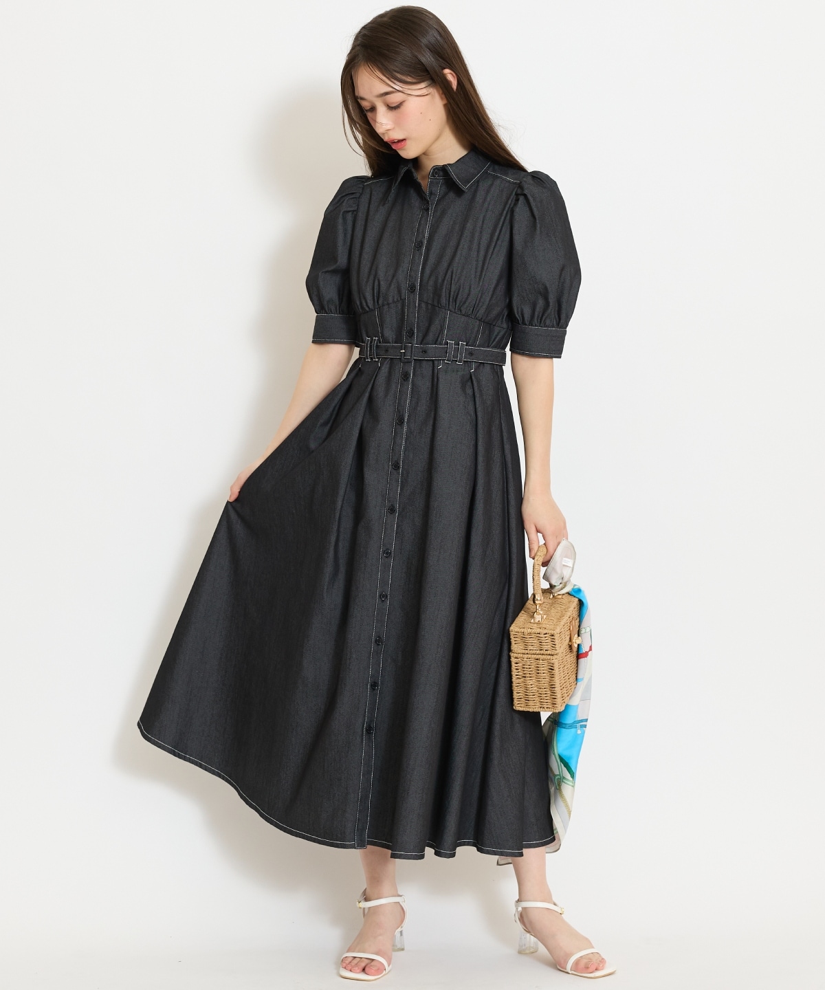 ベルト付きタックスリーブフレアワンピース