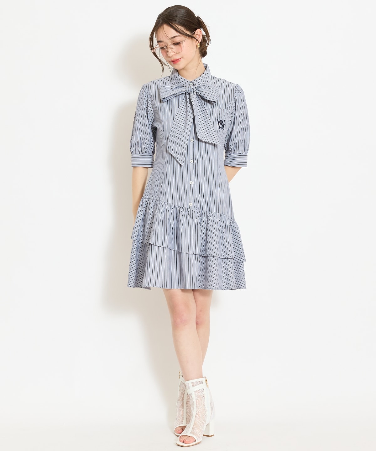 ティアードフリルリボンタイシャツワンピース