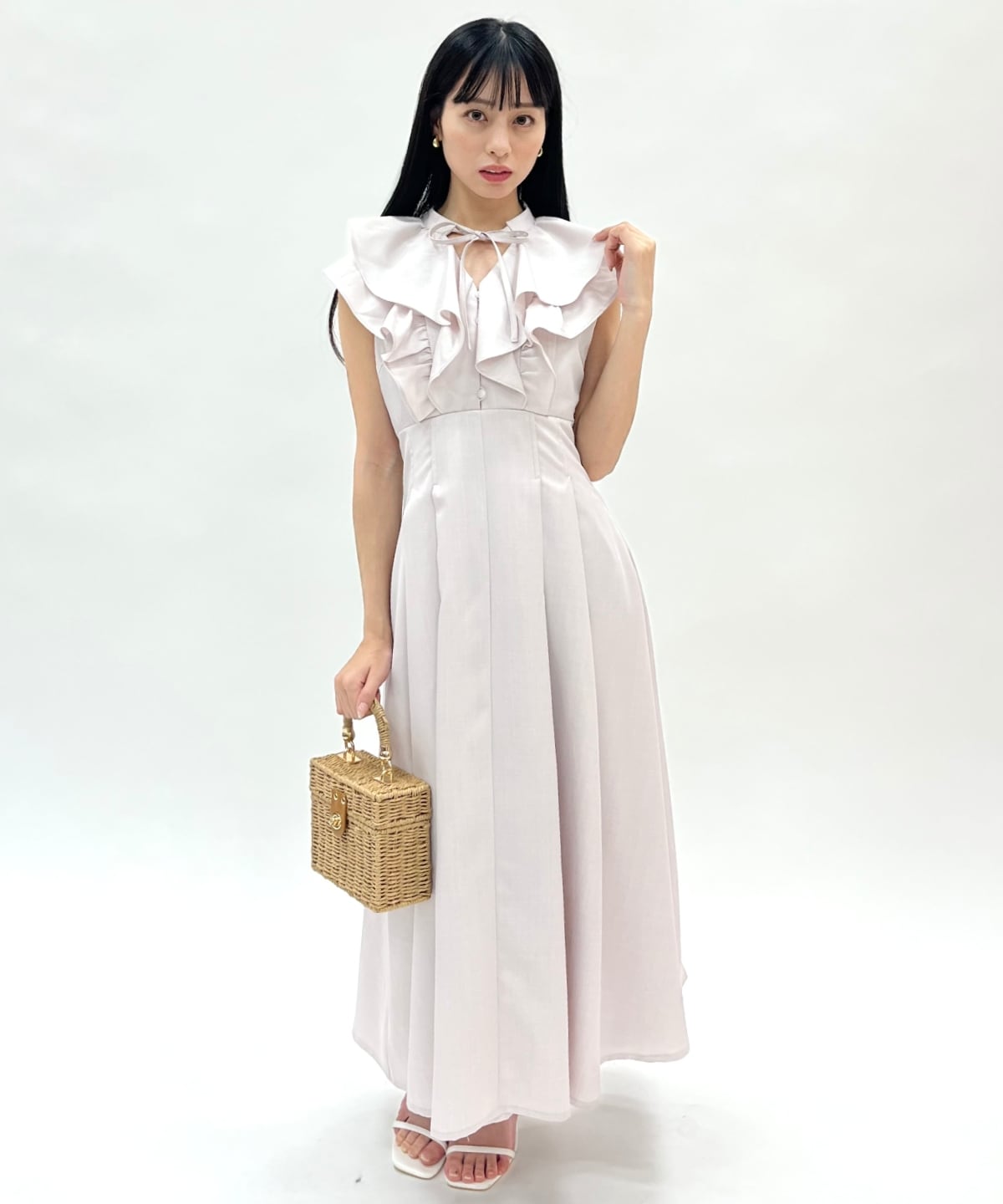 ナローリボンラッフルフリルワンピース