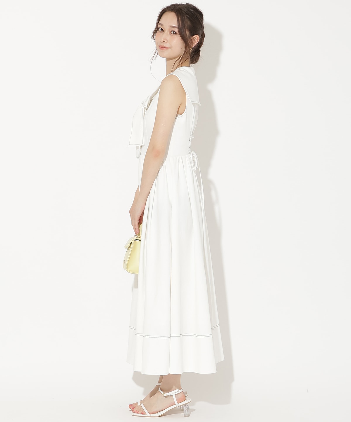 セーラーカラーノースリーブシャツワンピース