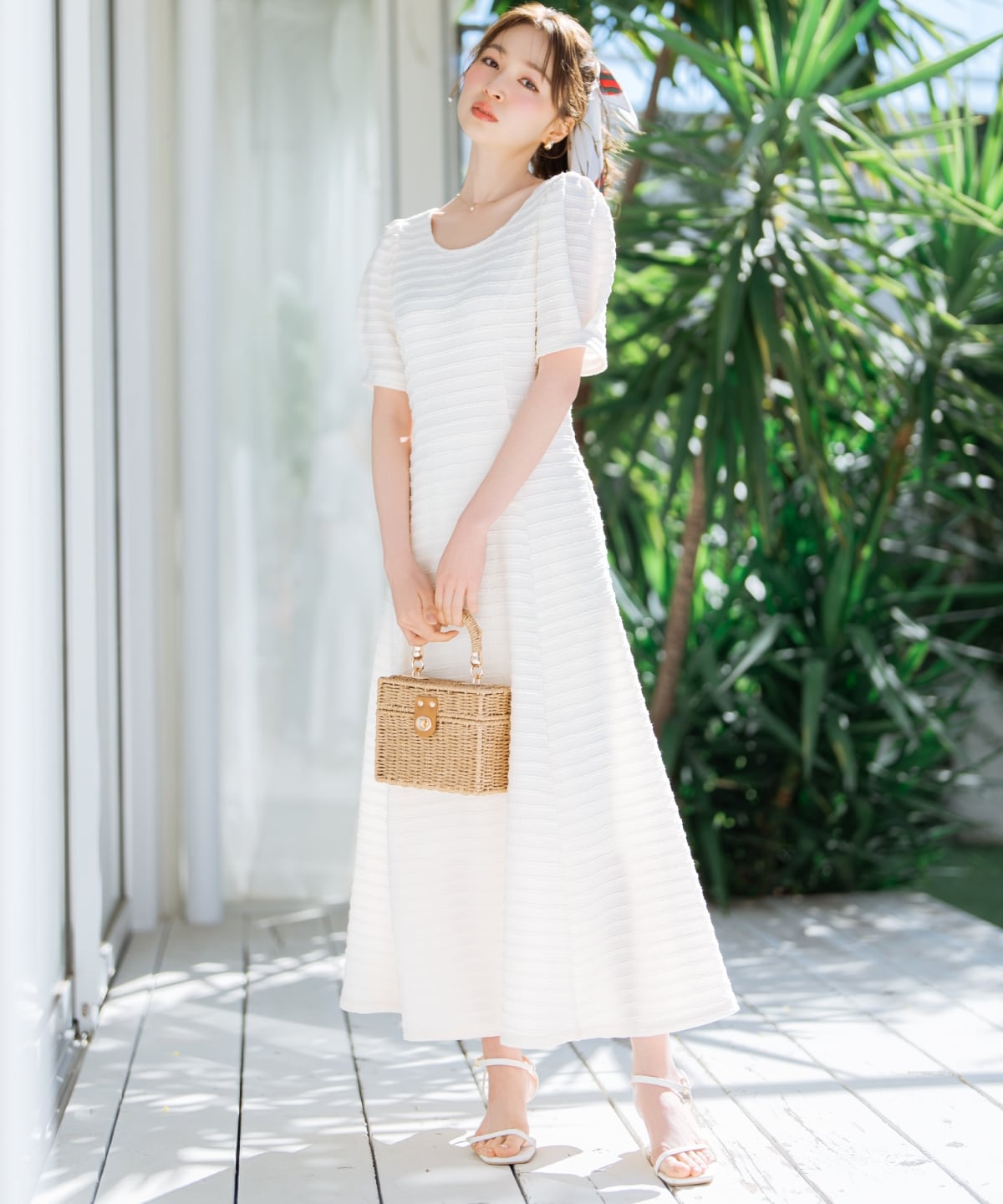 【4/24(fri)10時発売】バックオープンフレアカットワンピース