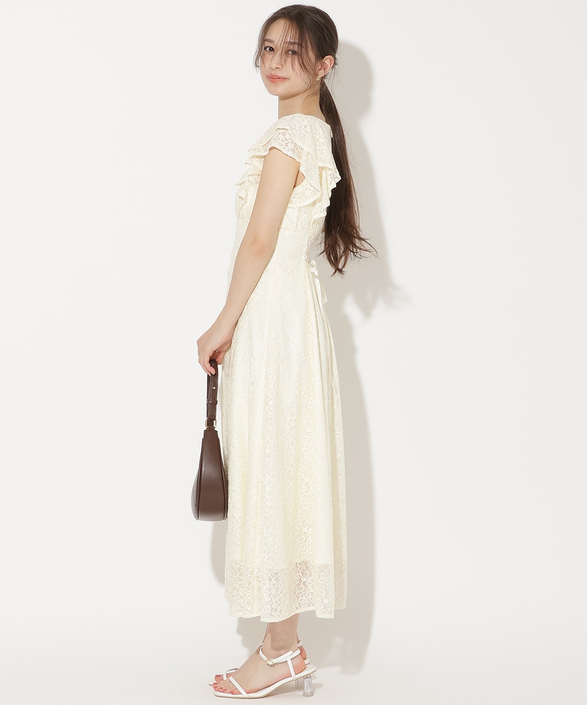 フリルスリーブフレアワンピース